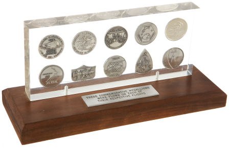 Set of Gemini Fliteline medallions